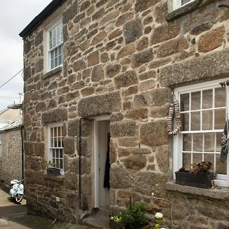 Jamaica Terrace *