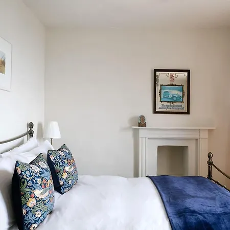Jamaica Terrace * Mousehole